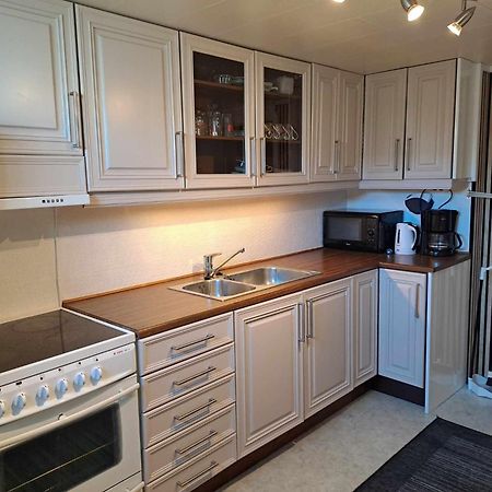 Apartment Tryms Vei 20A - Stor Leilighet クリスティアンサン エクステリア 写真
